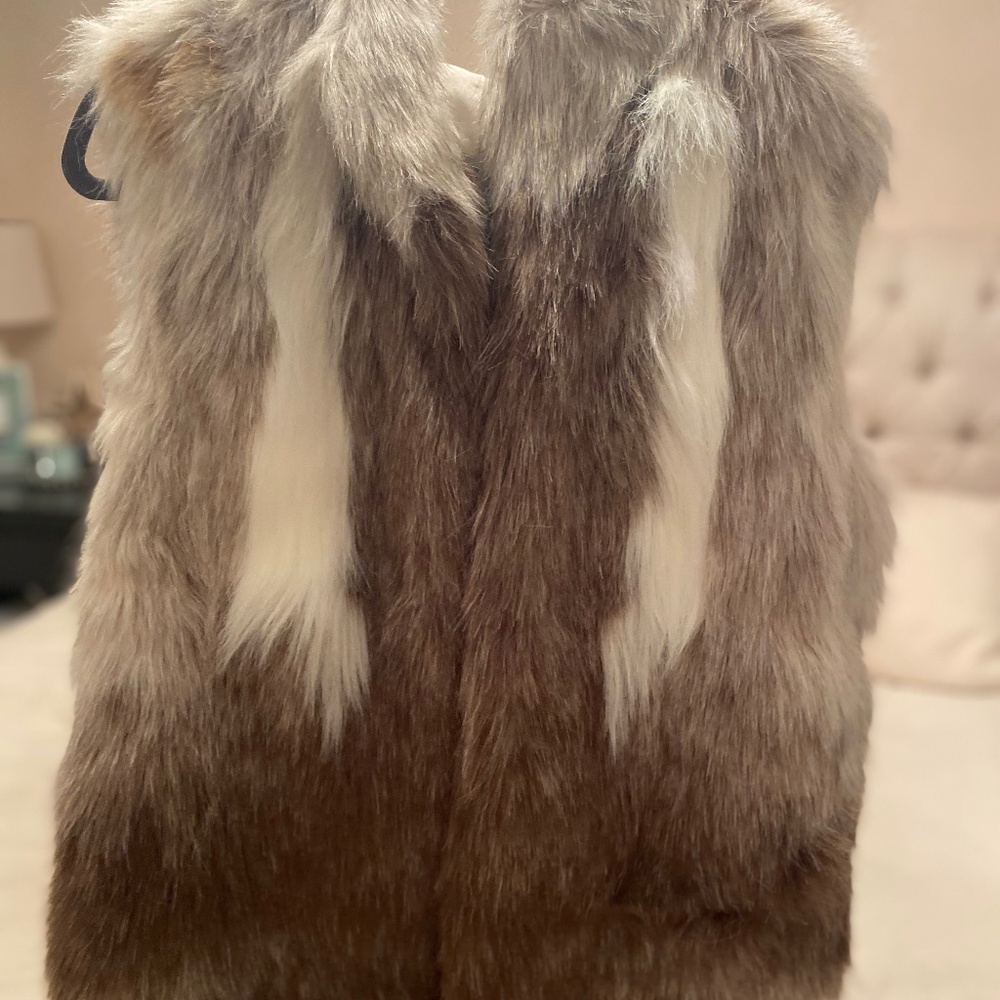 A New Day White and Taupe Hooded Faux Fur Vest